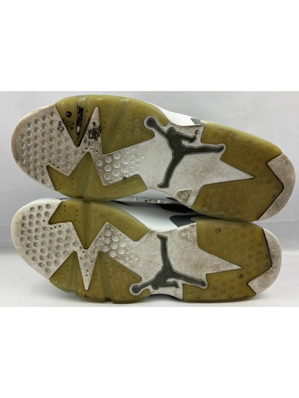 Air Jordan 6 Retro Cool Grey Men's Size 10.5 Sneakers CT8529-100
